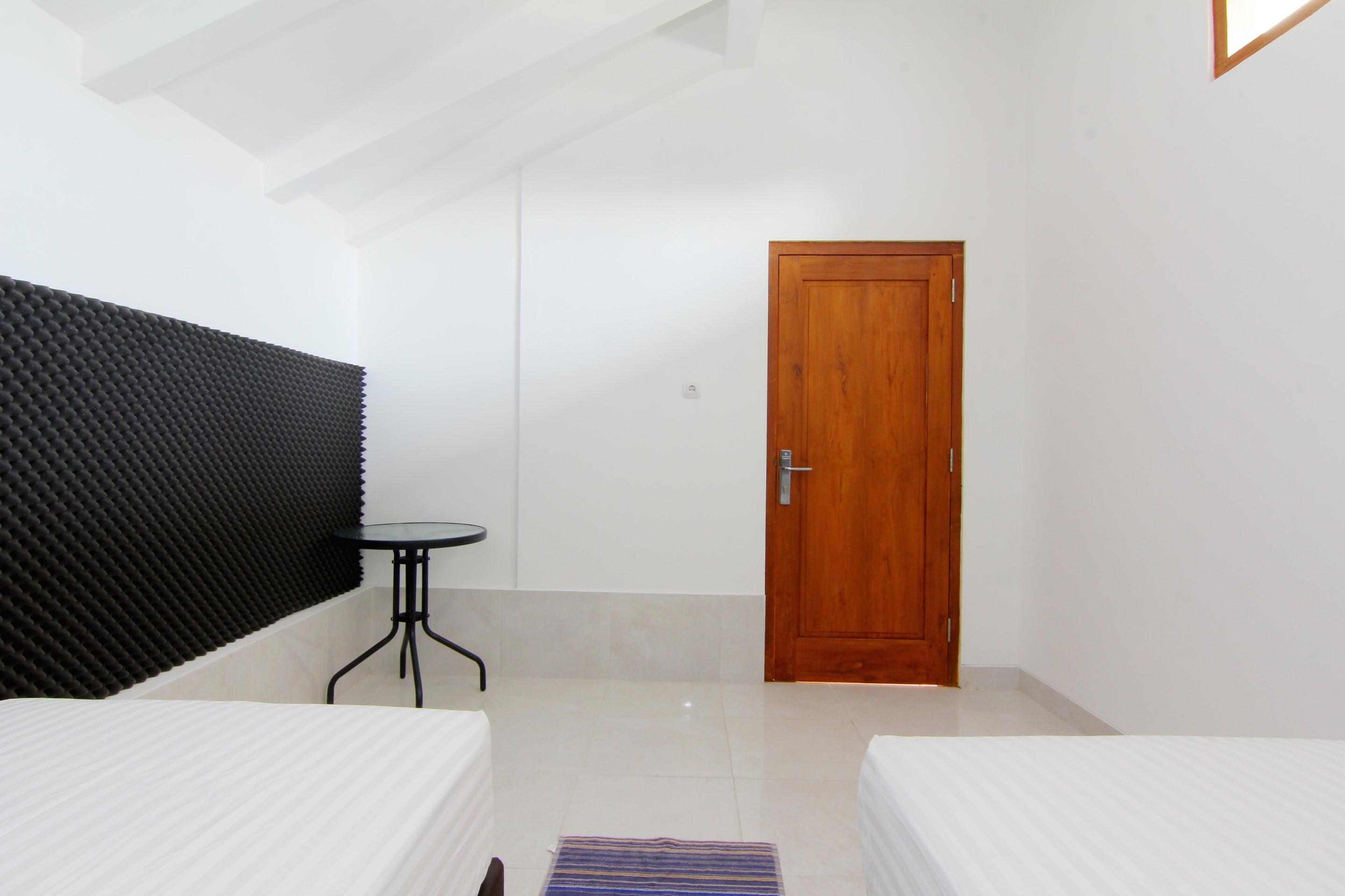 Silas Garden Hotel Yogyakarta Exterior photo