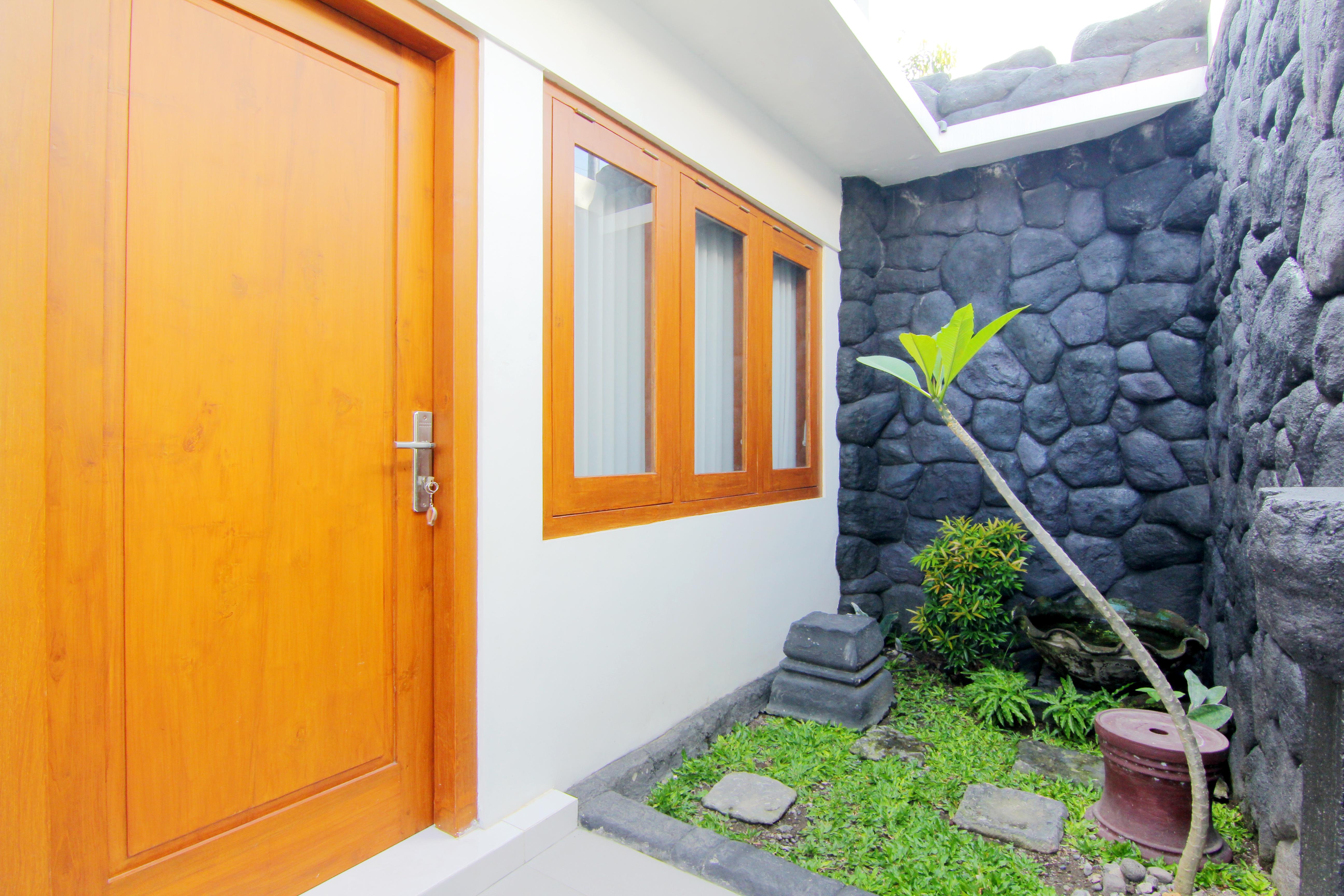 Silas Garden Hotel Yogyakarta Exterior photo