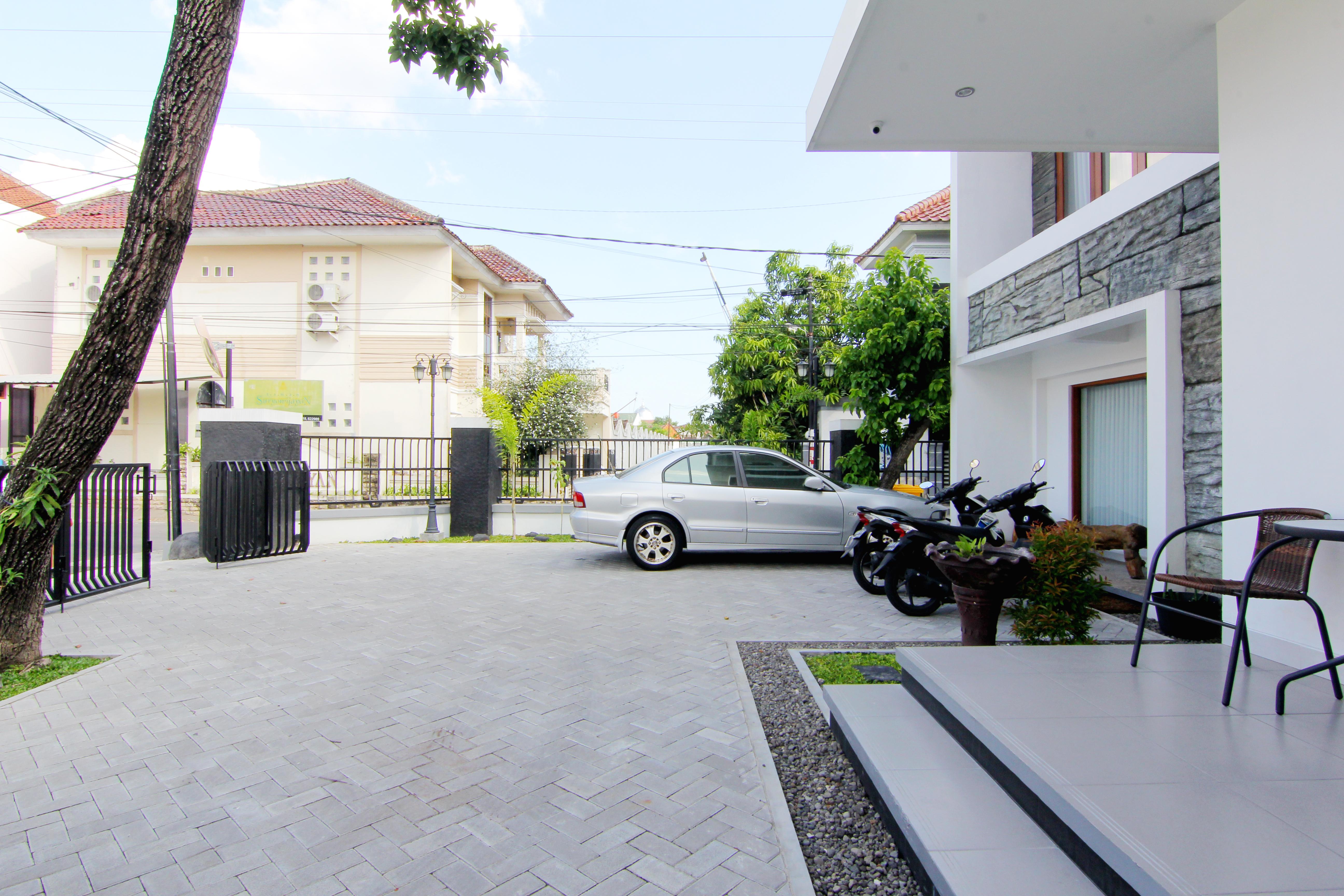 Silas Garden Hotel Yogyakarta Exterior photo